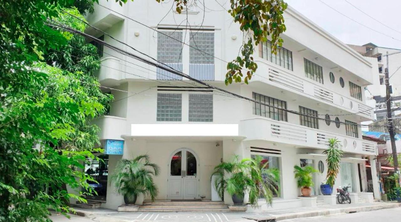 The Clipper House, Poblacion Makati Manila Luaran gambar